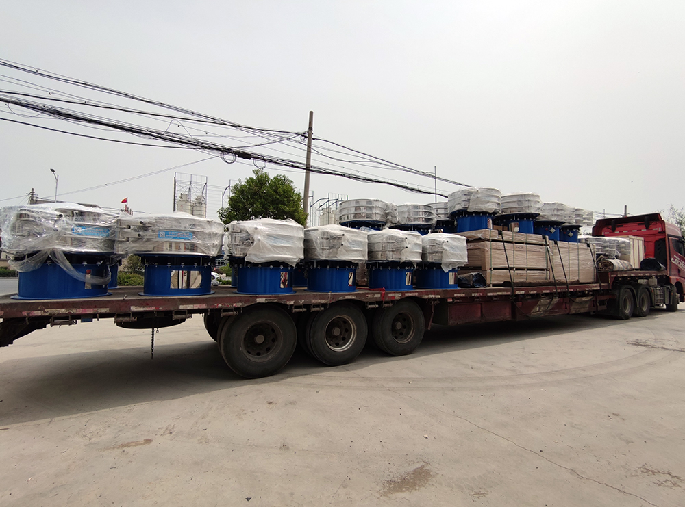 福建某杉超聲波發(fā)貨，38臺1200-2s不銹鋼防爆超聲波振動篩