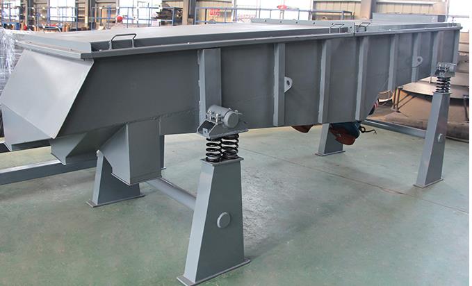 直線振動(dòng)篩的選型要考慮哪些因素？