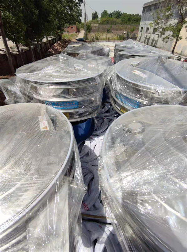 海南的某公司訂購的康振機械振動篩于昨天由德邦物流發(fā)出